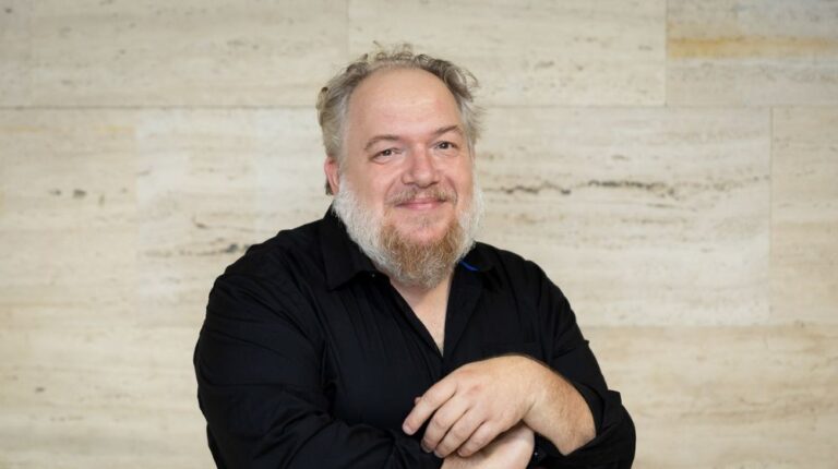 Mathias Enard